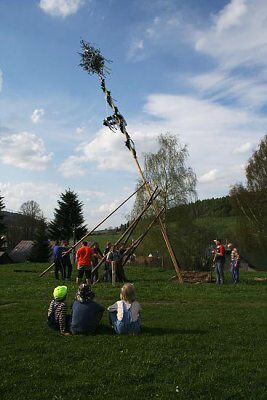 Stavění májky a pálení čarodejnic 2010 6