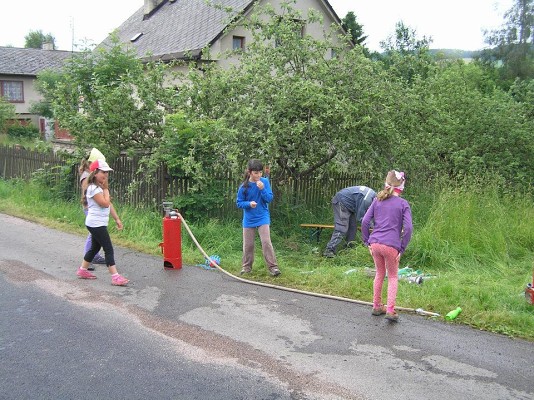Závod mladých hasičů v Lichkově (22. 6. 2013)22