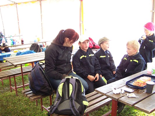 Závody mladých hasičů v Horní Čermné (12. 10. 2013)12