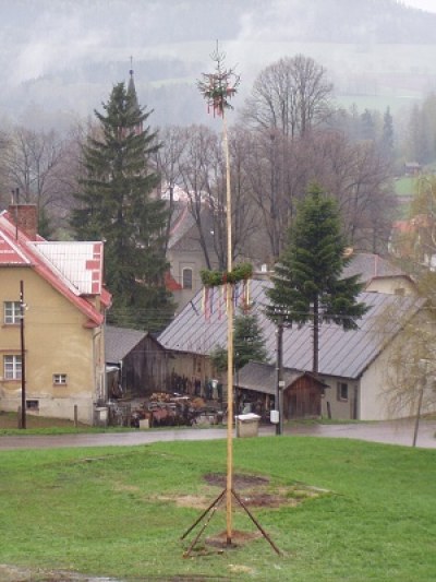 Stavění máje 2006 3