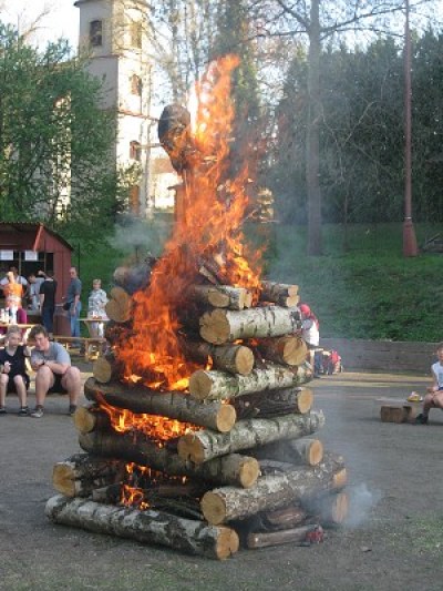 Pálení čarodejnic 30.4.2012 6