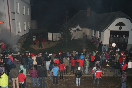 2015.12.06 Mikuláš a čerti