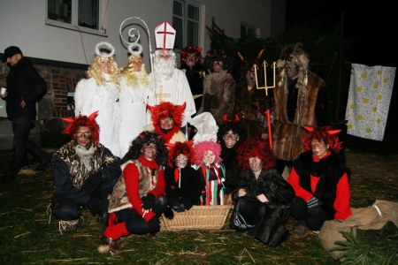 2015.12.06 Mikuláš a čerti