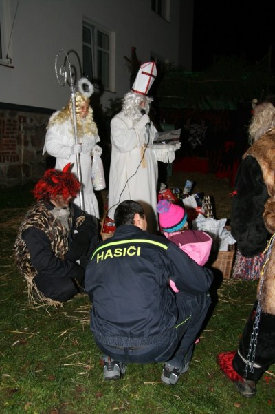 2015.12.06 Mikuláš a čerti