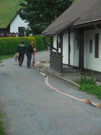2015.09.11. Čištění komunikace u školky